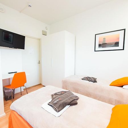 Forenom Hostel Helsinki Merihaka חדר תמונה
